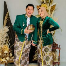 @closing_ZEN4110 - Buat Foto di Akhir Halaman